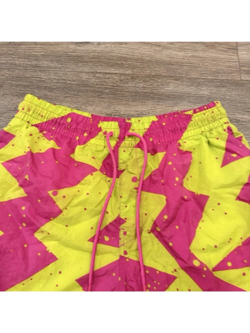 Jordan Swim Trunks Mens M Pink Yellow Volt Swim Shorts Mesh Lined CJ4701-623